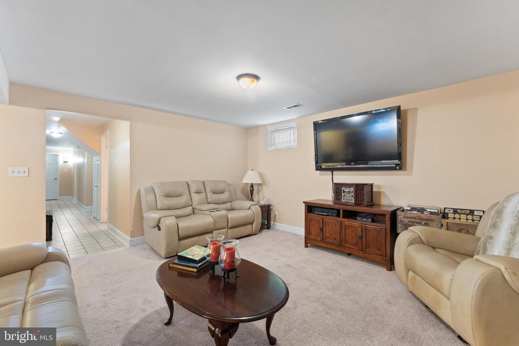 10411 GORDON ROAD