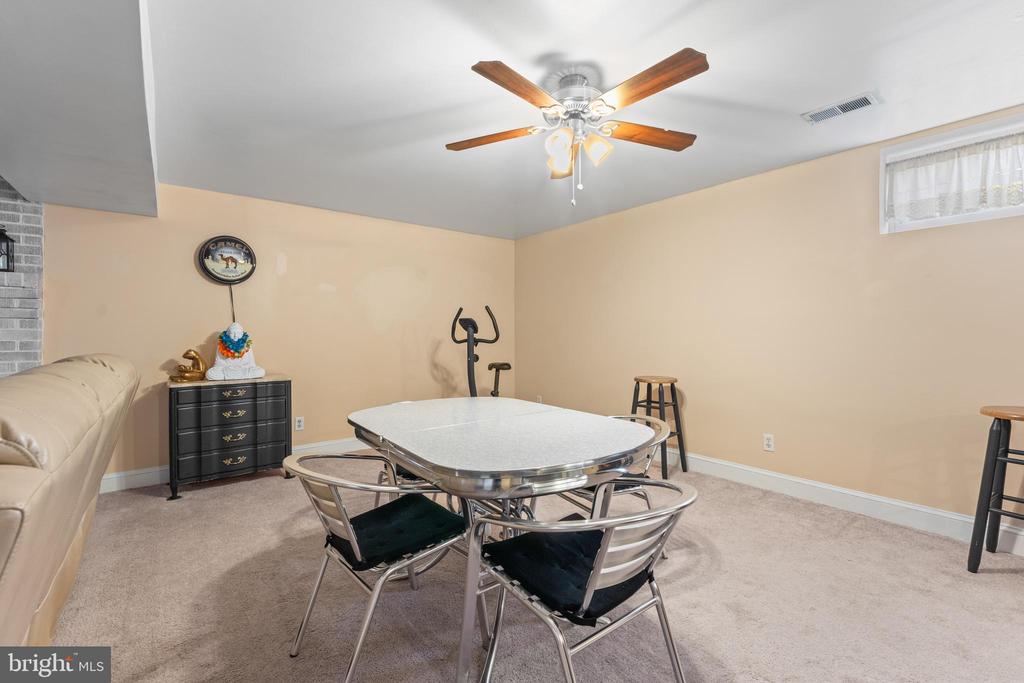 10411 GORDON ROAD