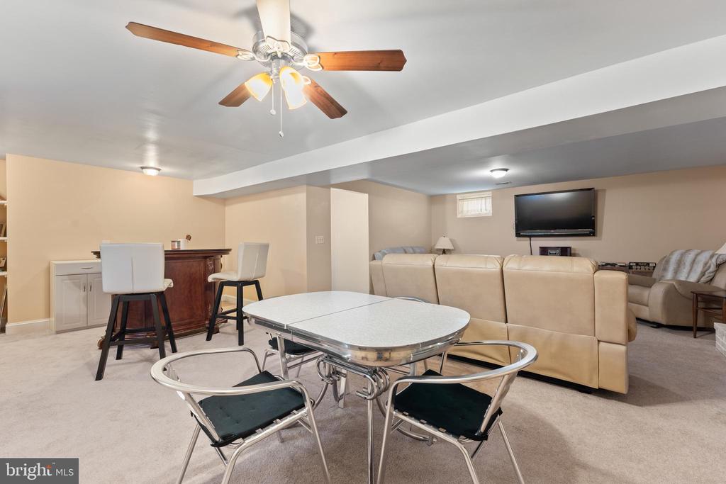 10411 GORDON ROAD