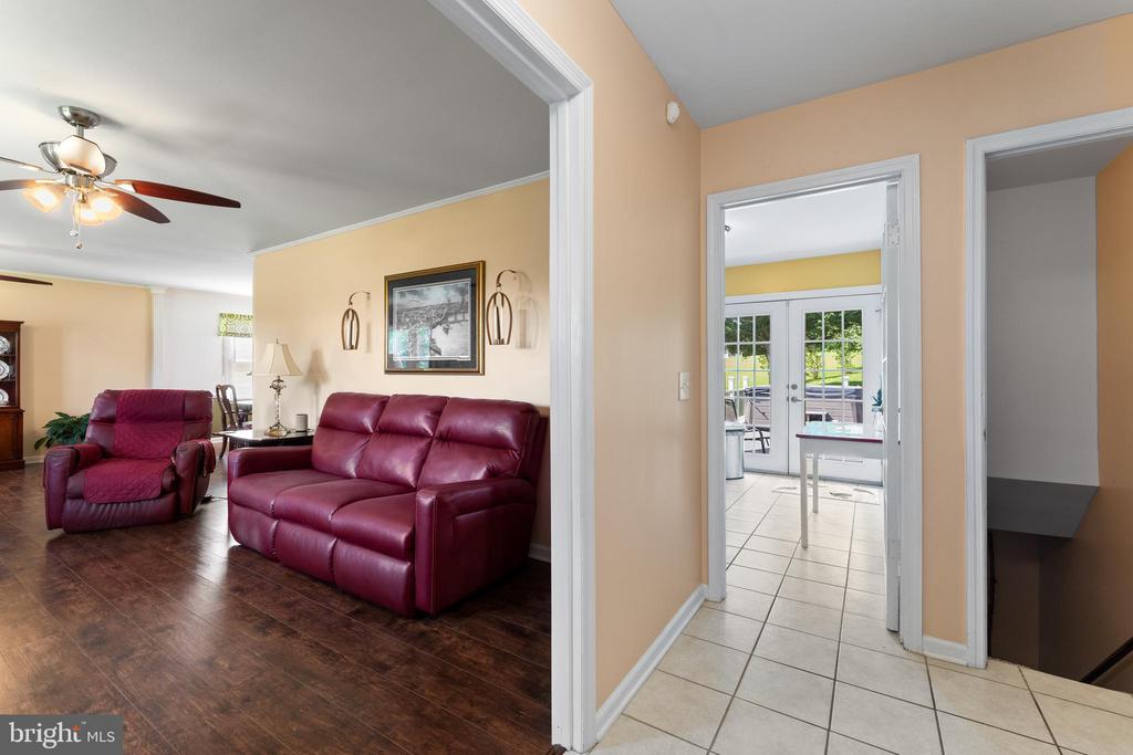 10411 GORDON ROAD