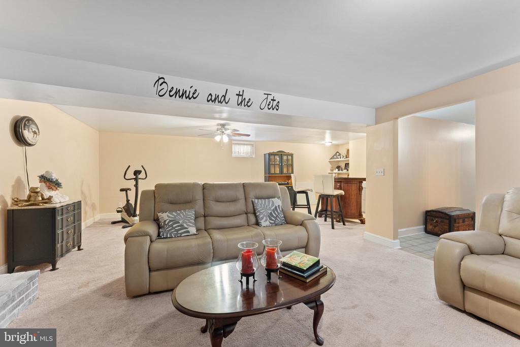 10411 GORDON ROAD