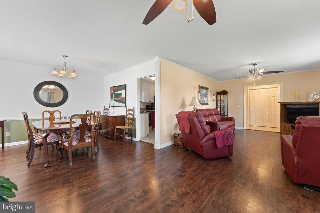 10411 GORDON ROAD