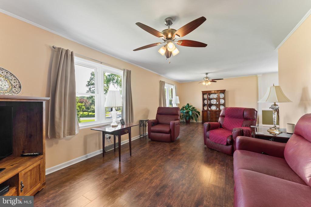 10411 GORDON ROAD