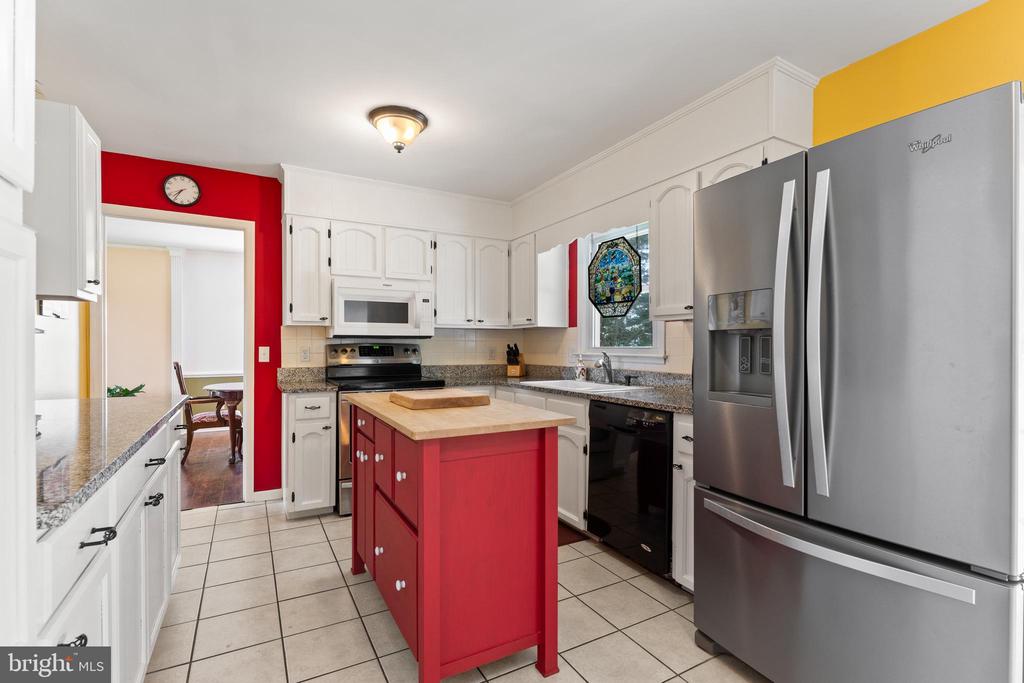 10411 GORDON ROAD