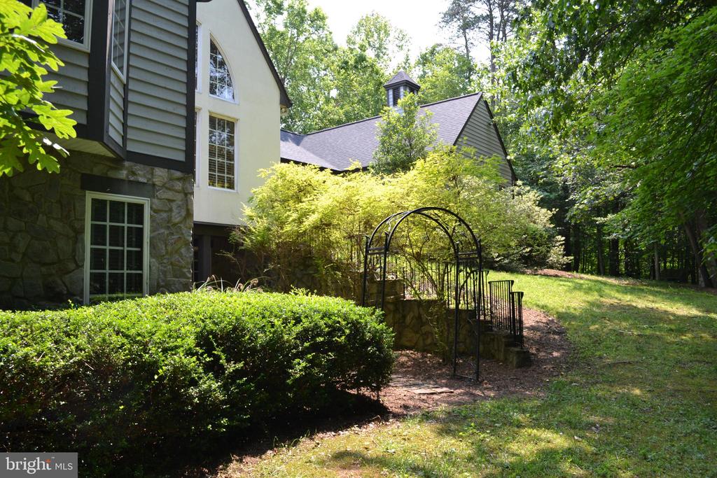 12520 PAIGE LANE