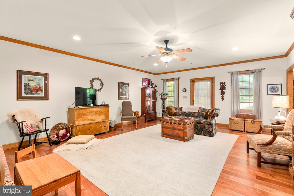 12520 PAIGE LANE