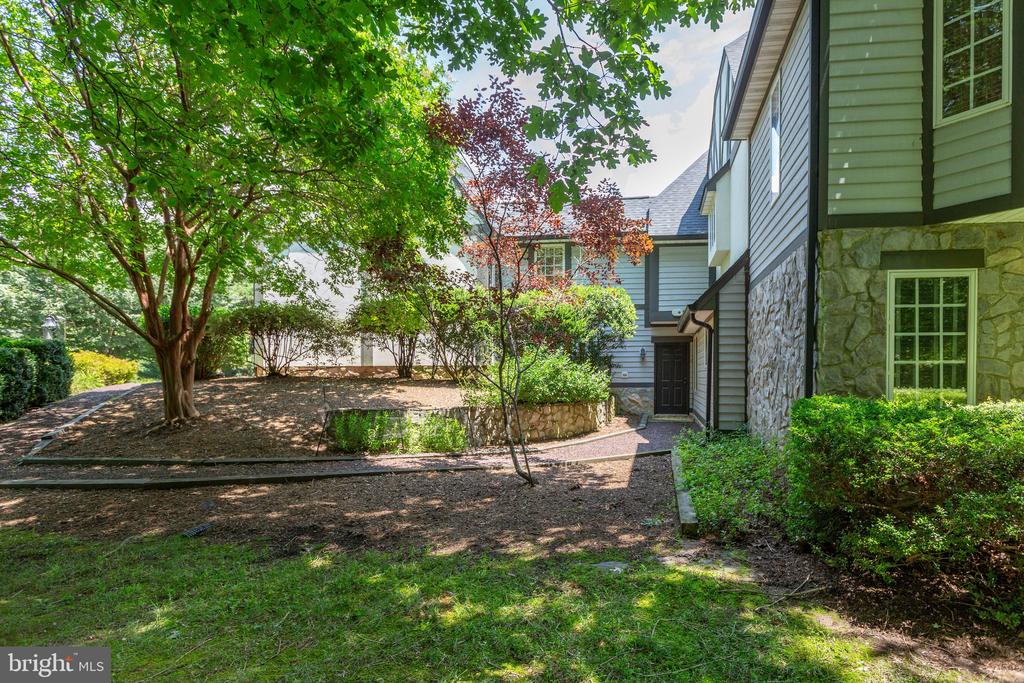 12520 PAIGE LANE