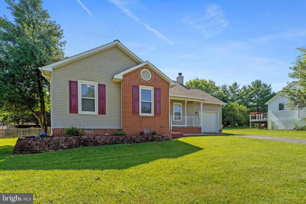 11505 BRIAN DRIVE