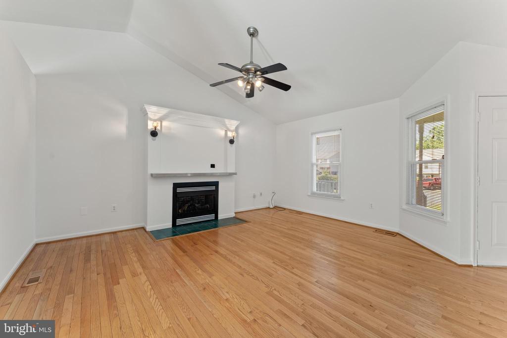 11505 BRIAN DRIVE