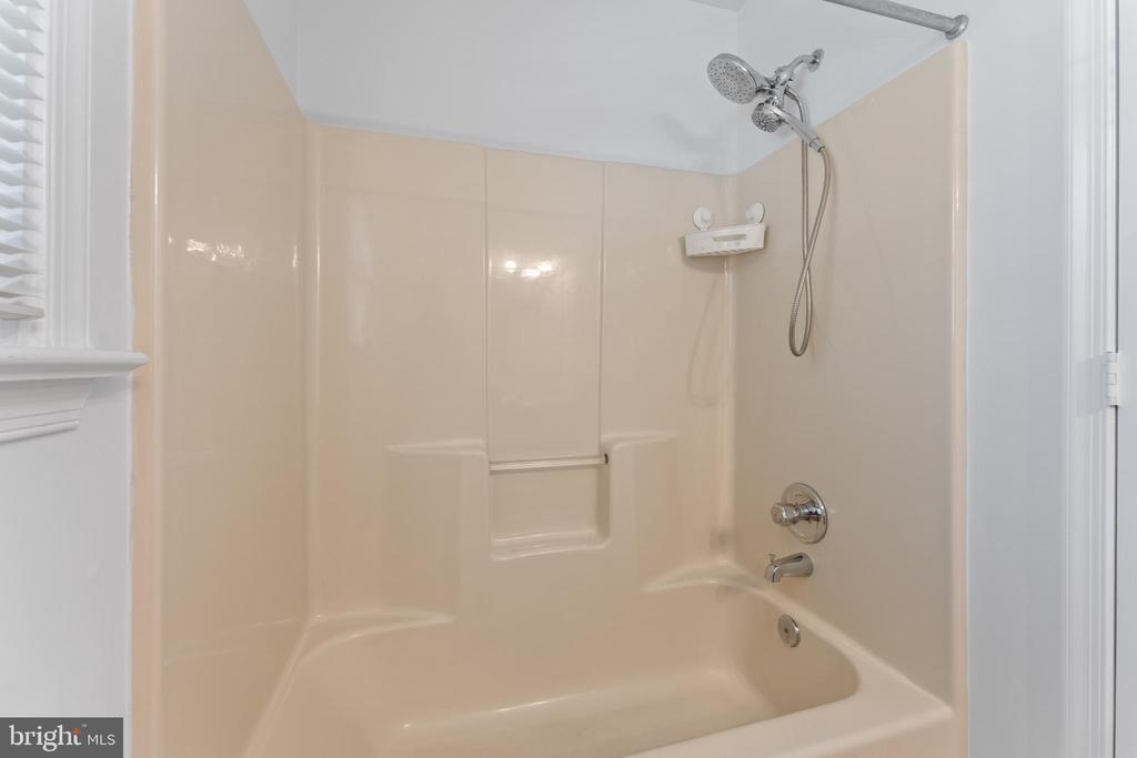 11505 BRIAN DRIVE