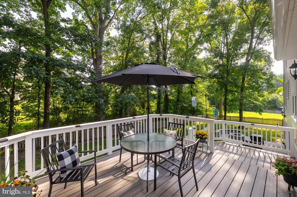 4924 QUEENSBURY CIRCLE