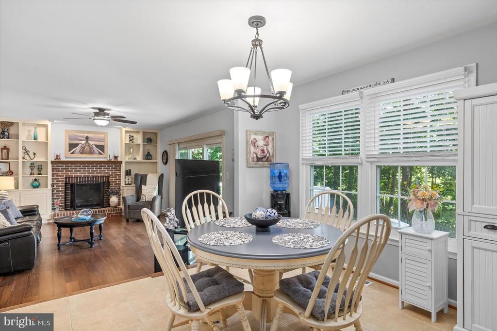 4924 QUEENSBURY CIRCLE