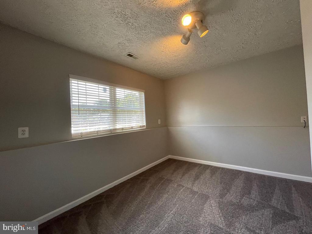 7219 FORD HOLLOW DRIVE