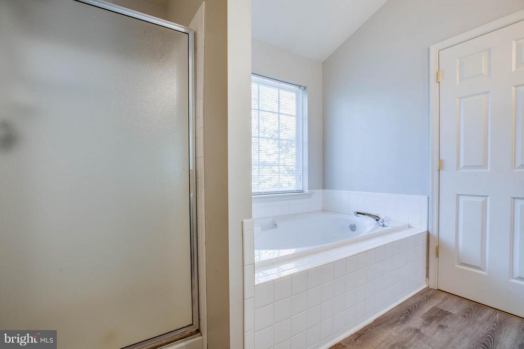 4411 WEXHAM COURT