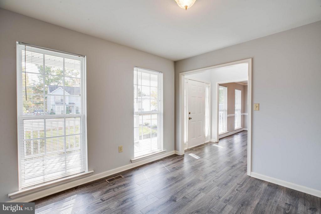 4411 WEXHAM COURT