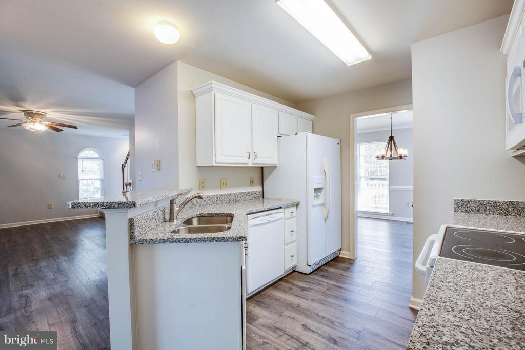 4411 WEXHAM COURT