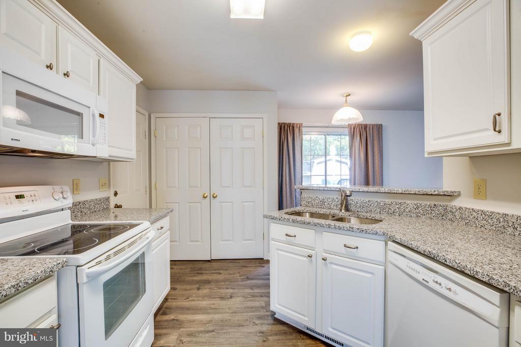 4411 WEXHAM COURT