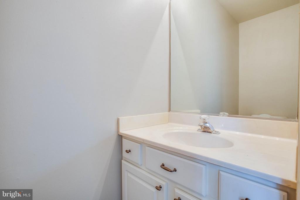 4411 WEXHAM COURT