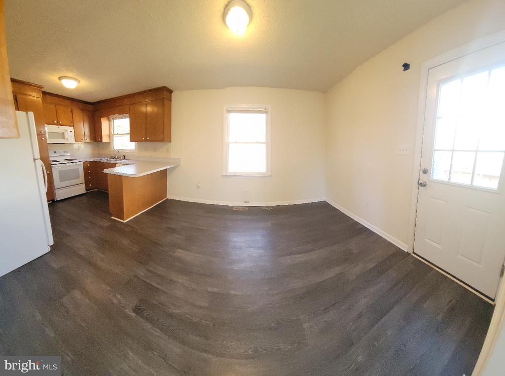 11031 ASCOT CIRCLE