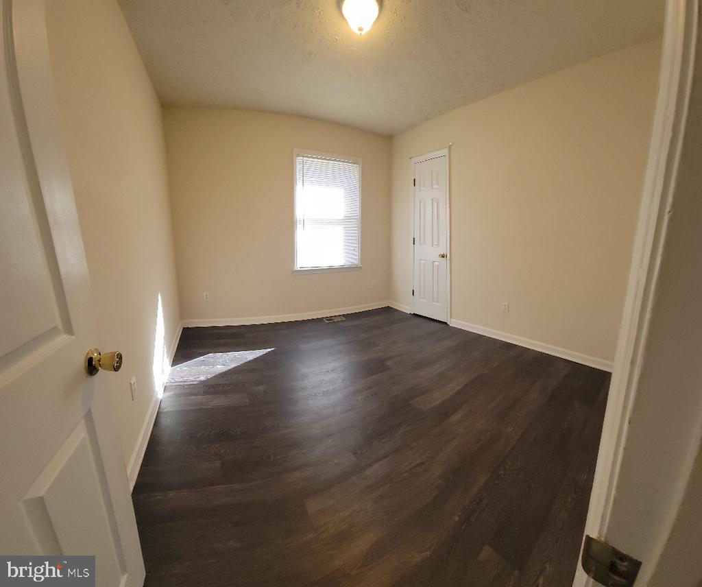 11031 ASCOT CIRCLE