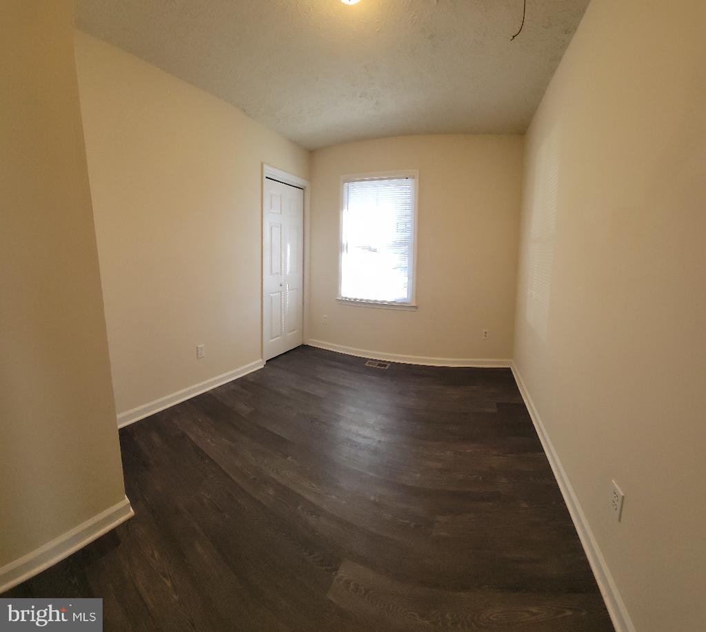 11031 ASCOT CIRCLE