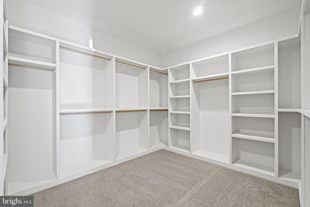 5908 COPPER MILL DRIVE
