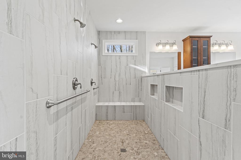5908 COPPER MILL DRIVE