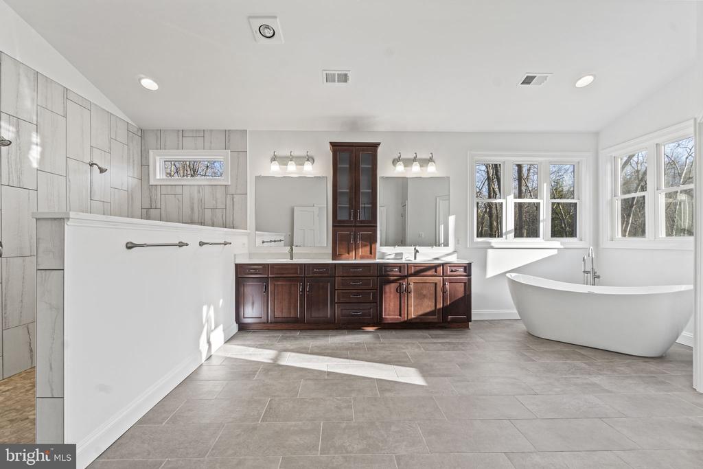 5908 COPPER MILL DRIVE