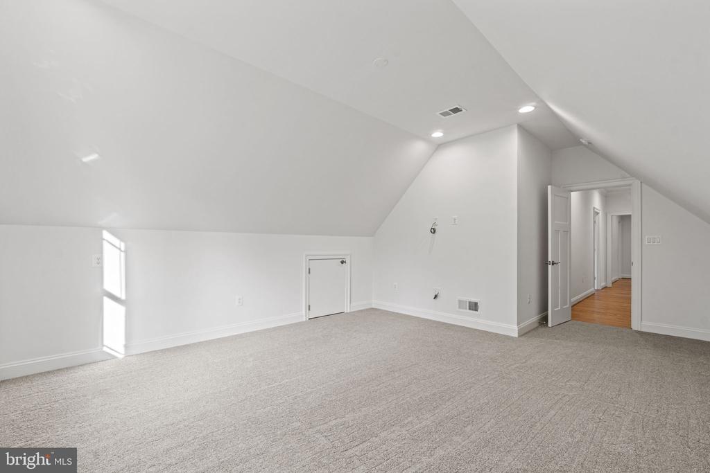 5908 COPPER MILL DRIVE