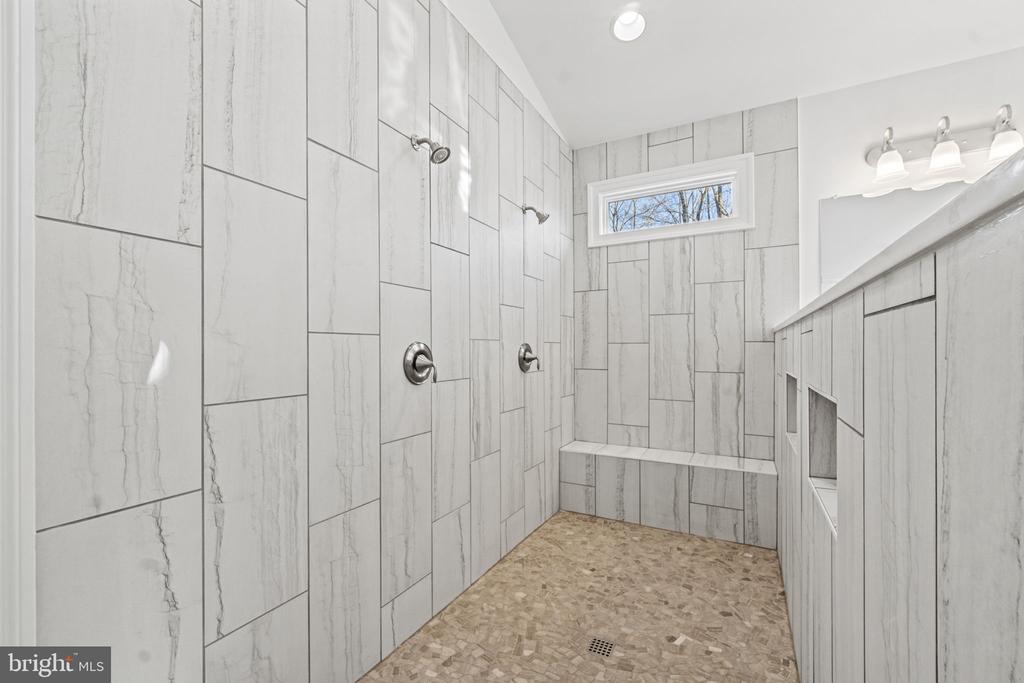 5908 COPPER MILL DRIVE