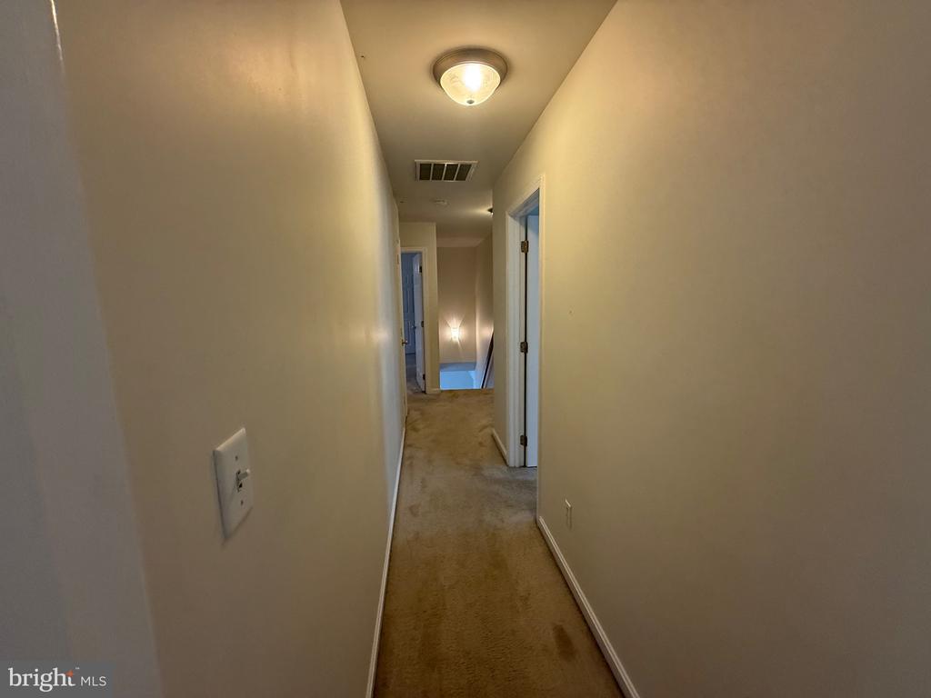 10112 FULLERTON COURT