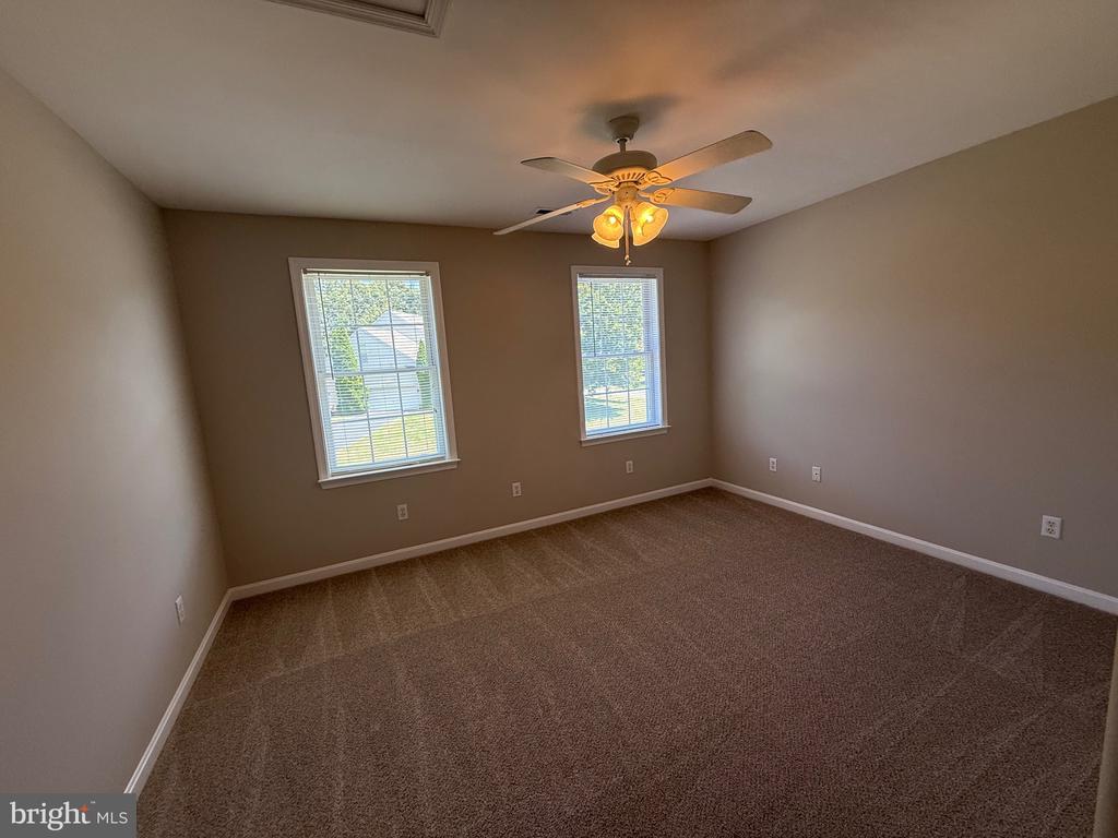 10112 FULLERTON COURT
