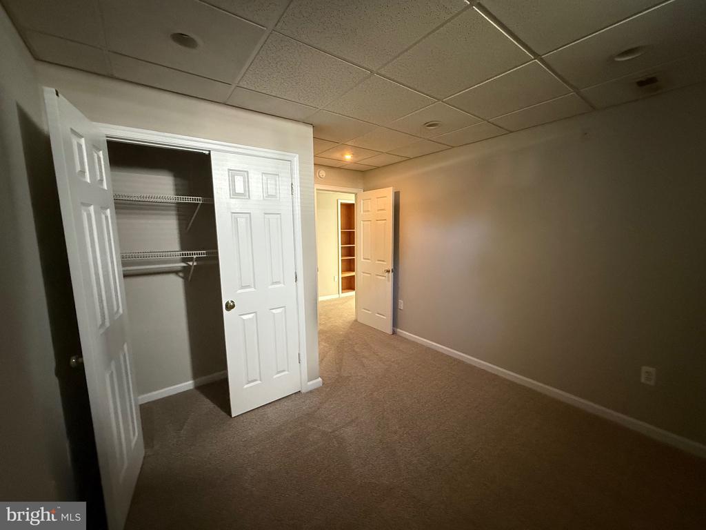 10112 FULLERTON COURT