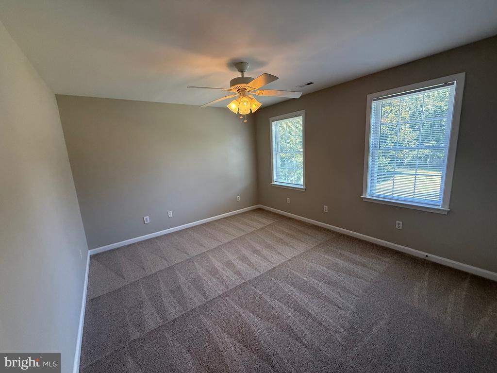 10112 FULLERTON COURT