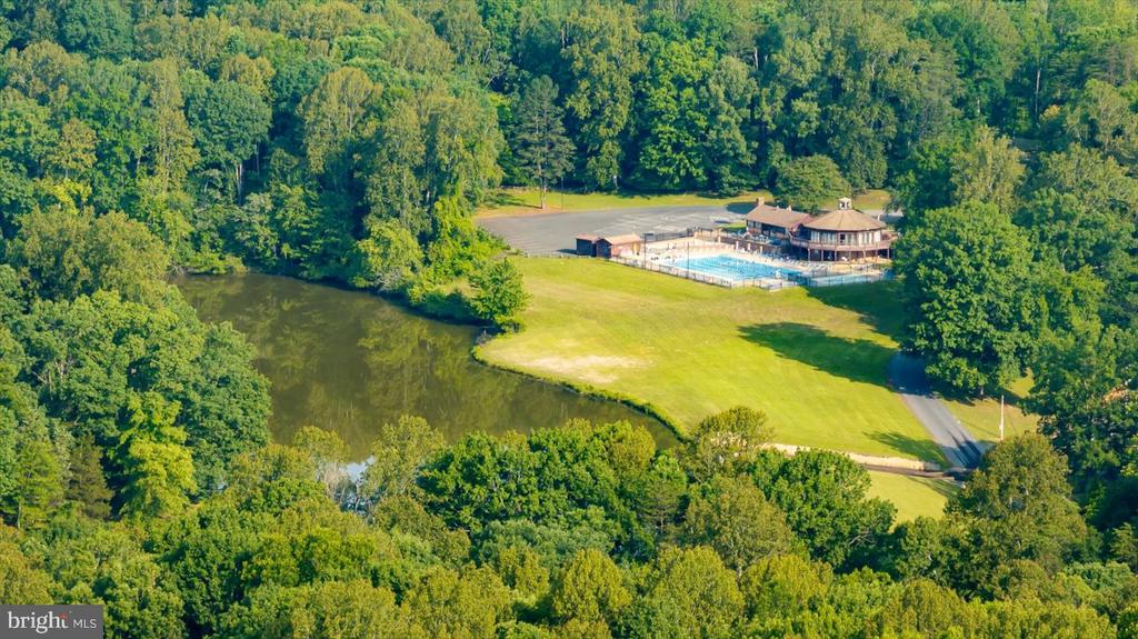 12803 LAKE WILDERNESS LANE