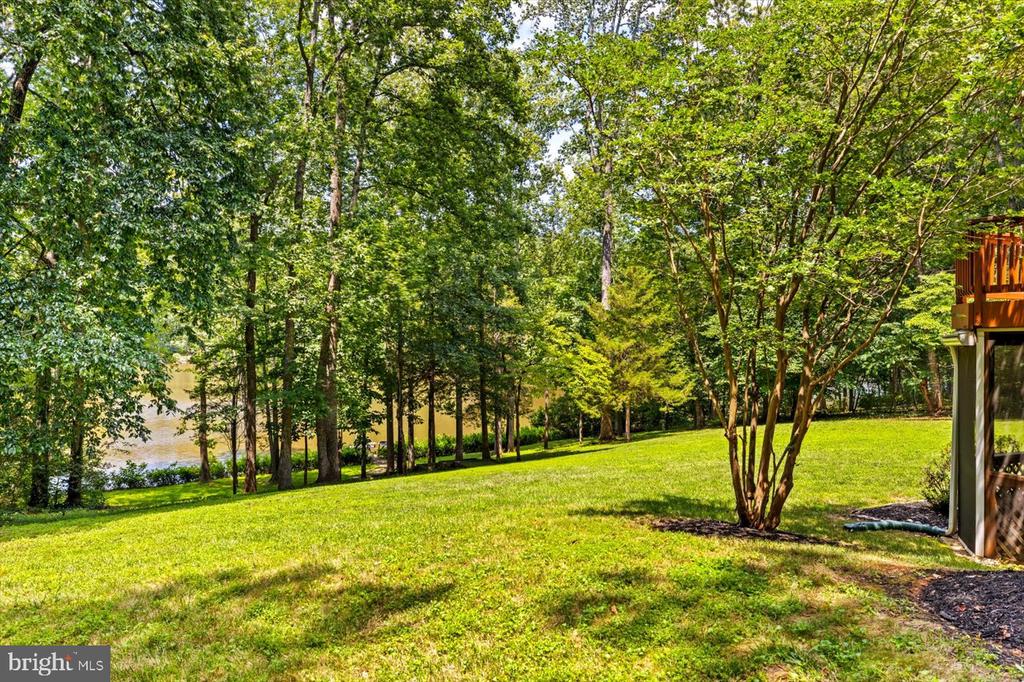 12803 LAKE WILDERNESS LANE