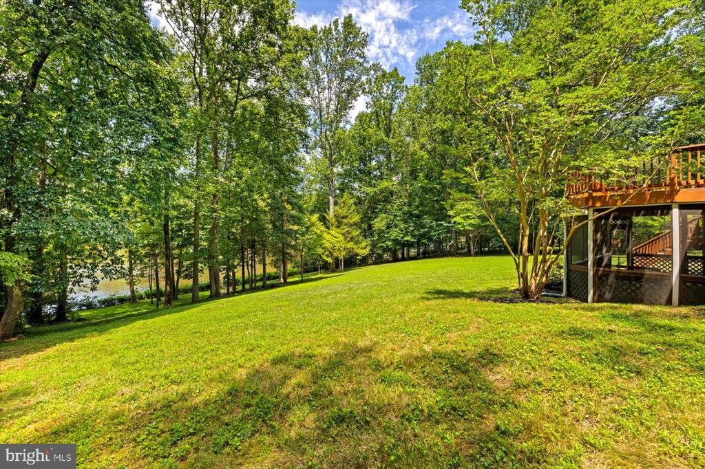 12803 LAKE WILDERNESS LANE