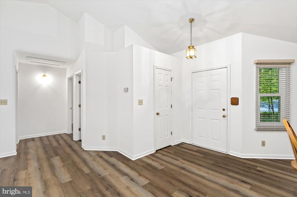 12803 LAKE WILDERNESS LANE