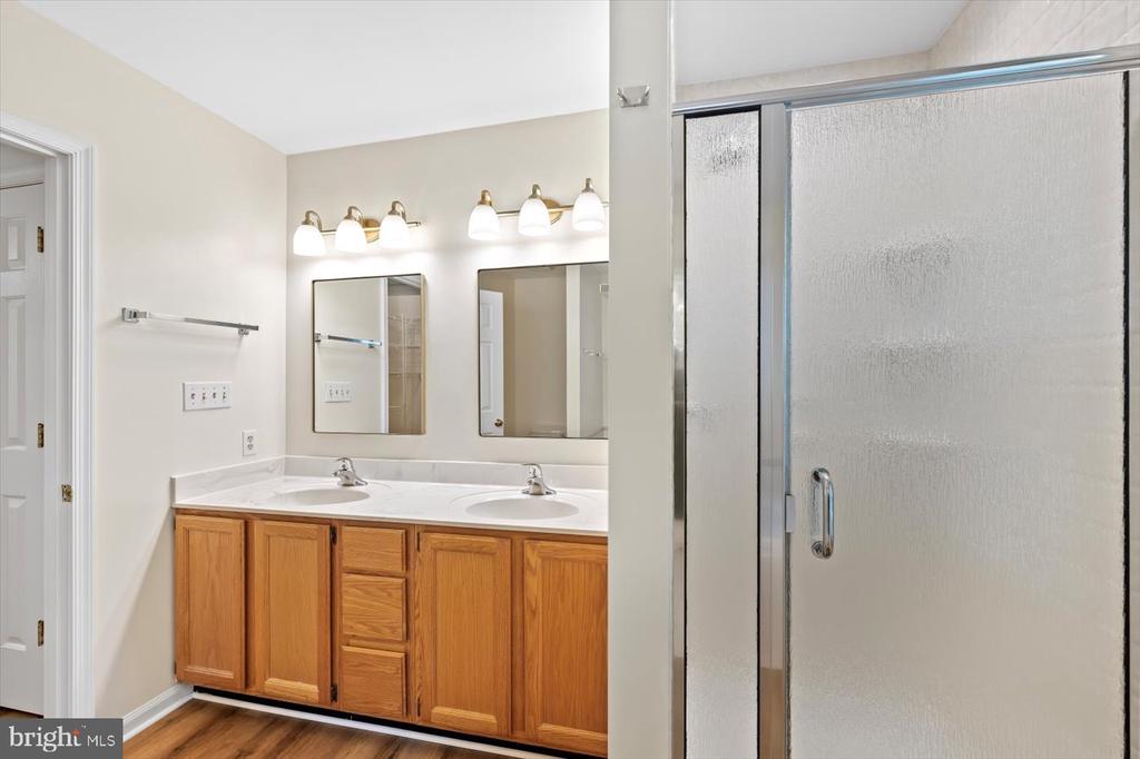 12803 LAKE WILDERNESS LANE