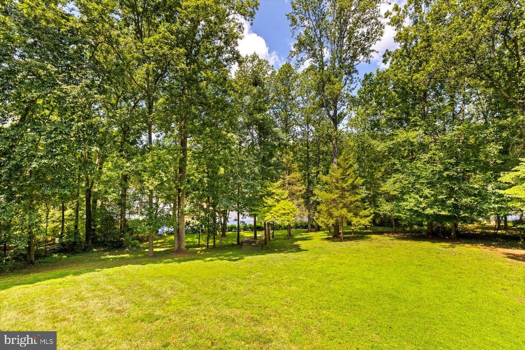 12803 LAKE WILDERNESS LANE