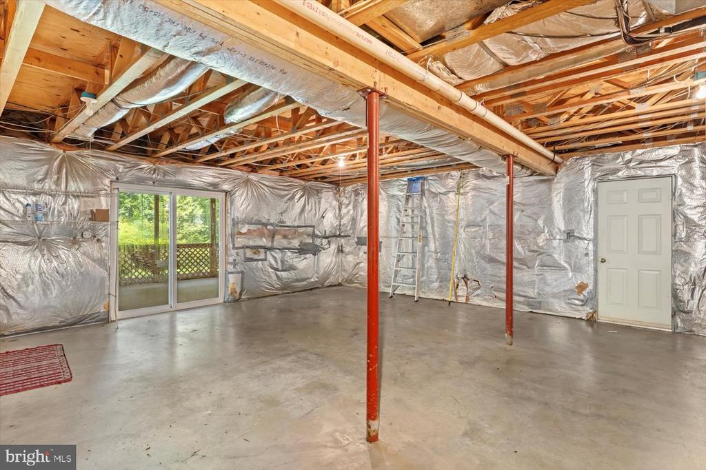 12803 LAKE WILDERNESS LANE