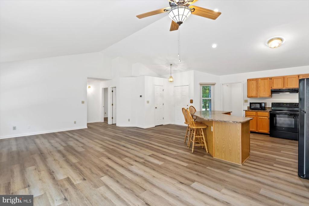 12803 LAKE WILDERNESS LANE