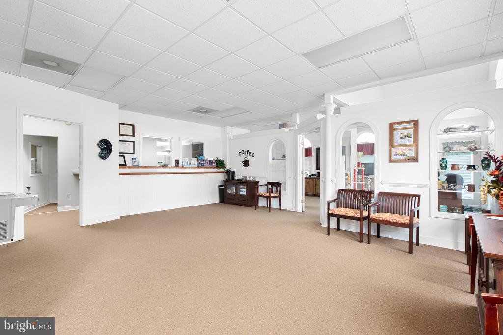 3916 PLANK ROAD