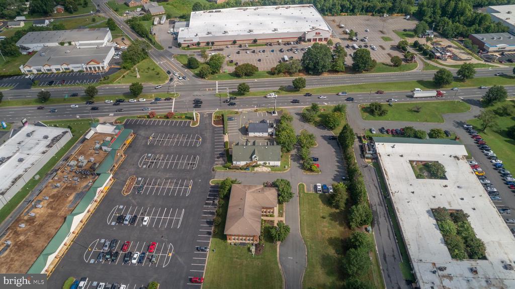 3916 PLANK ROAD