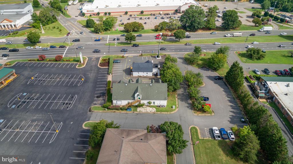 3916 PLANK ROAD