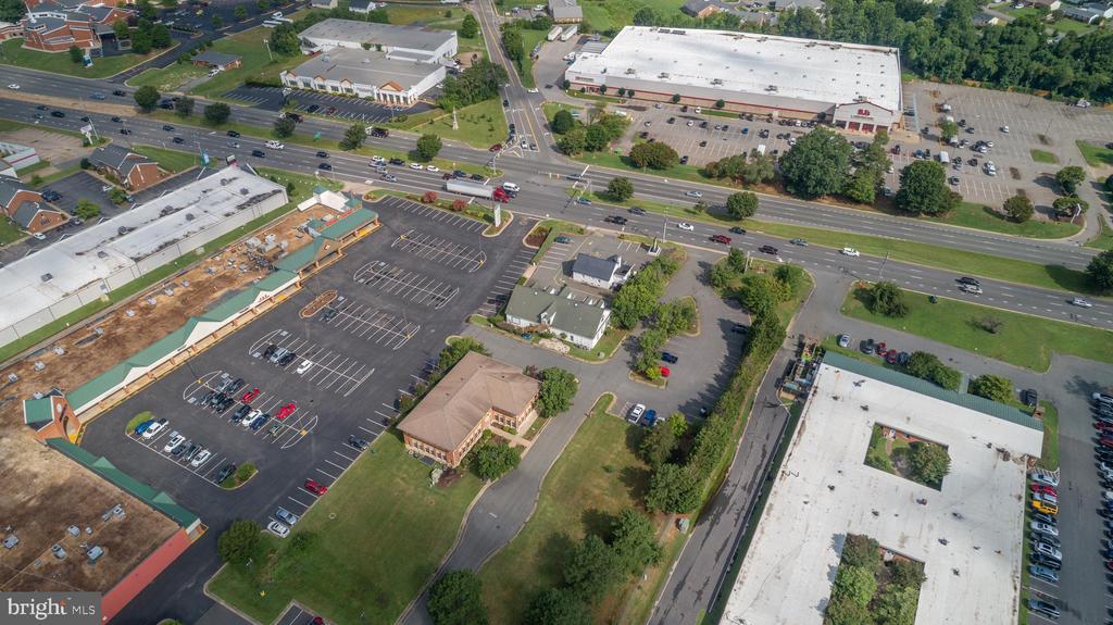 3916 PLANK ROAD