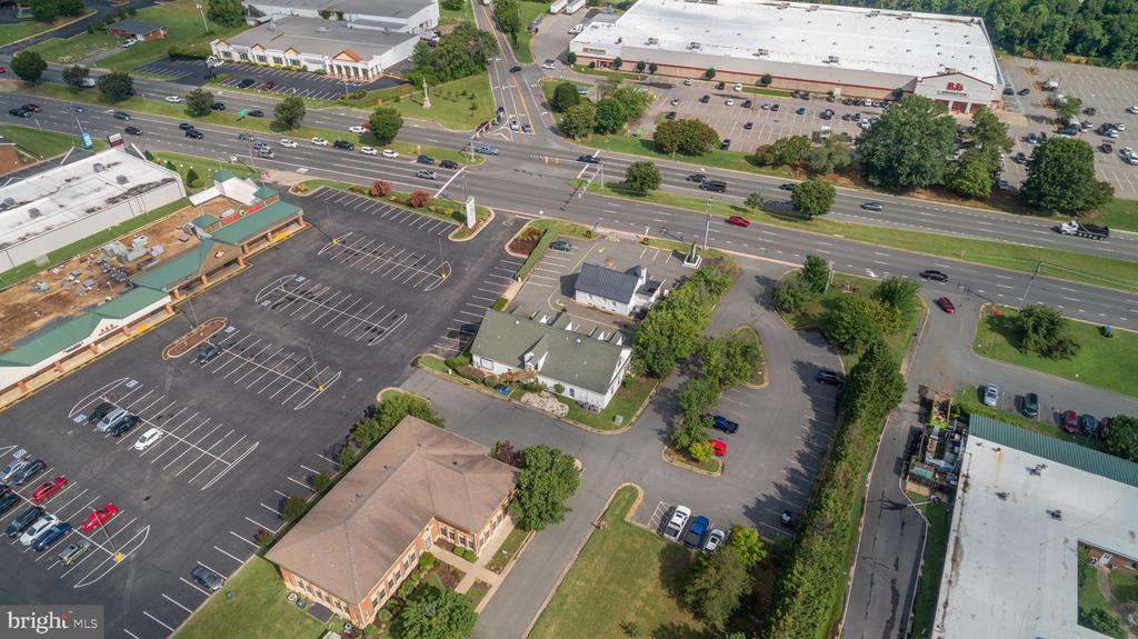 3916 PLANK ROAD