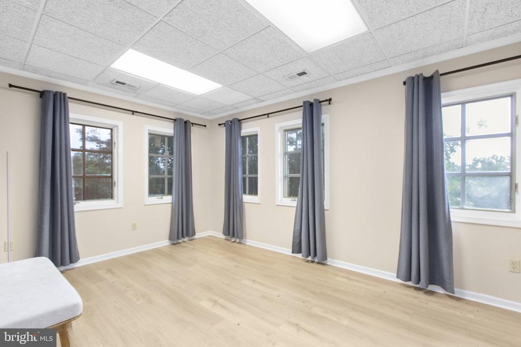 3920 PLANK ROAD