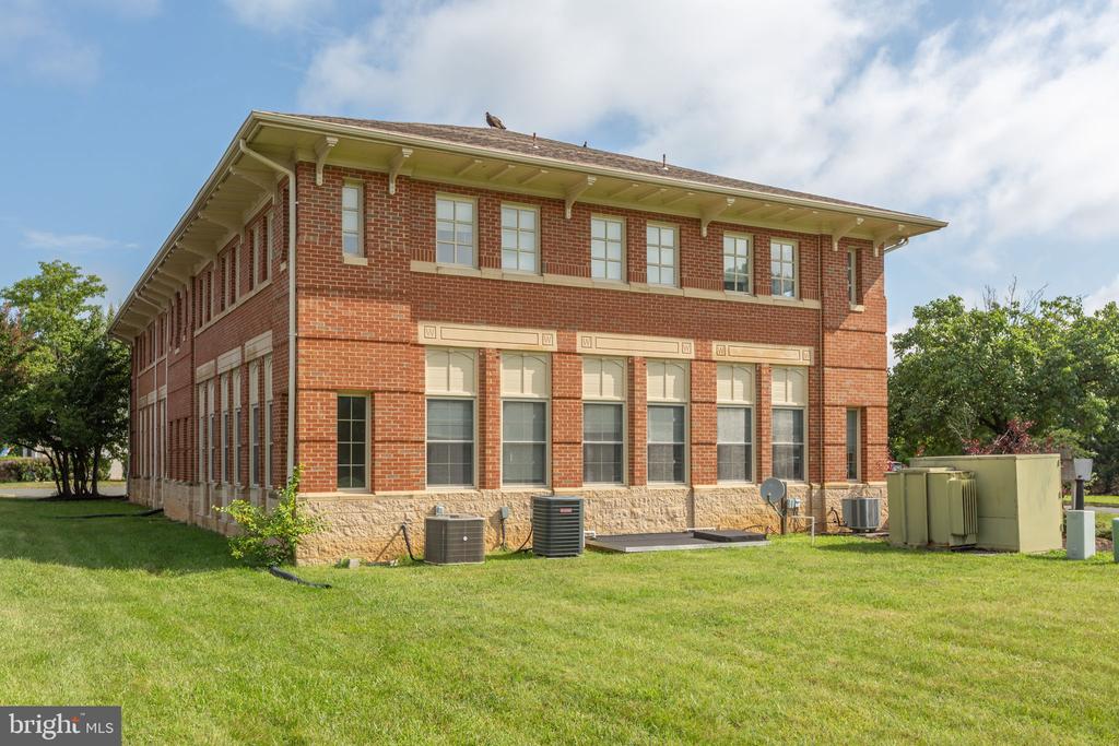 3920 PLANK ROAD