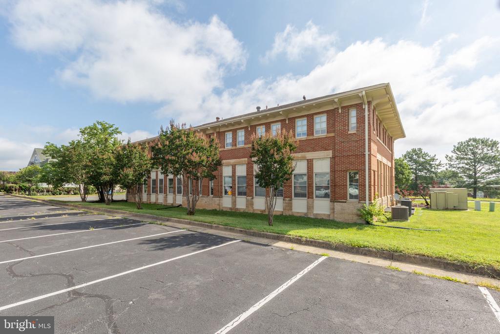 3920 PLANK ROAD